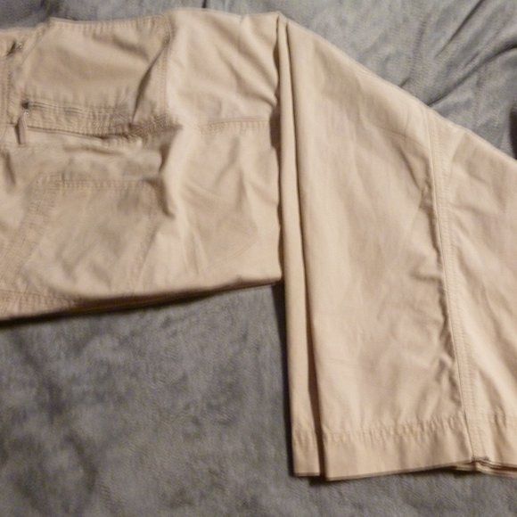 NY & Co Wide leg capri w/ pockets high waisted - Picture 2 of 10